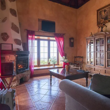Holiday Las Riquelas Tatil Evi *